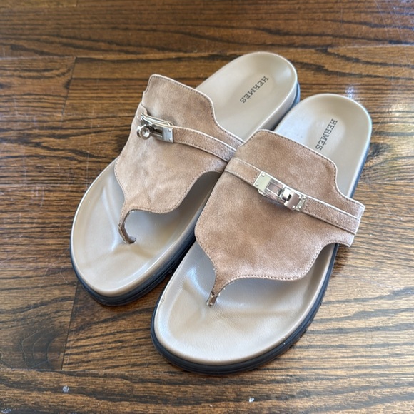 Hermès Kelly Empire Suede Slides Size 41 - Picture 8 of 10